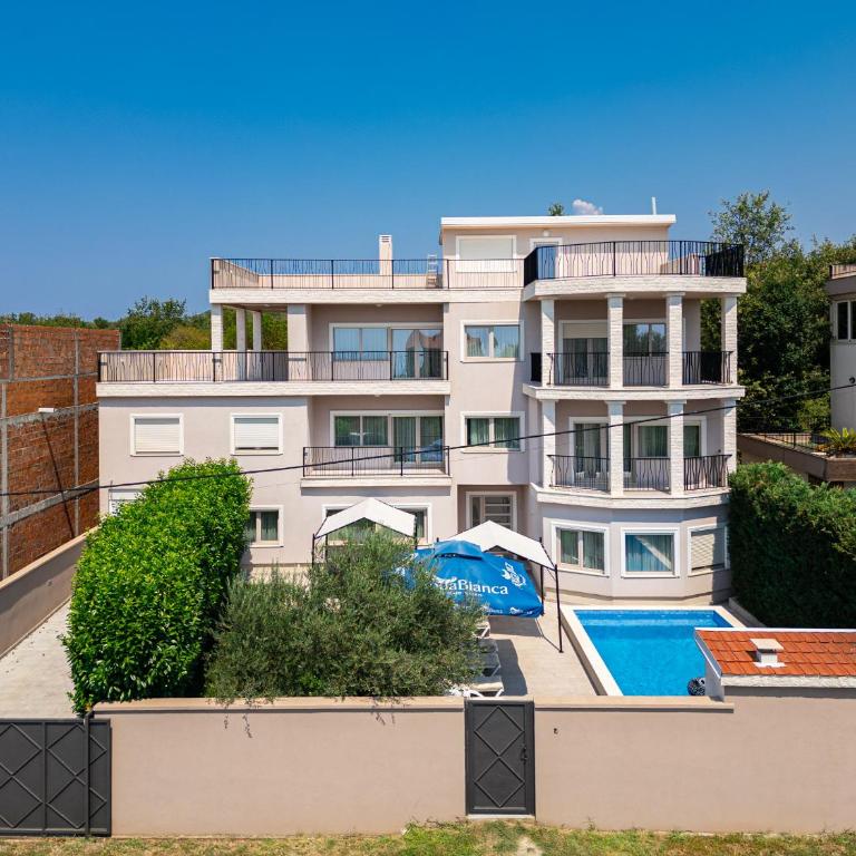 Luxury Villa Boričić - Villa - 35