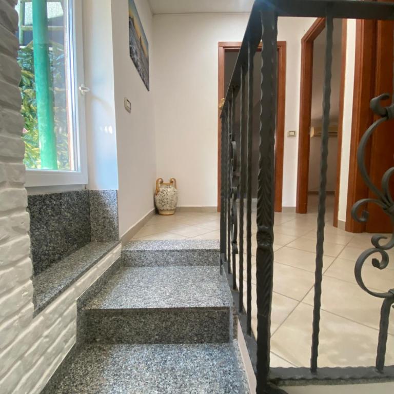 La Casa di Noah - Two-Bedroom House - 19