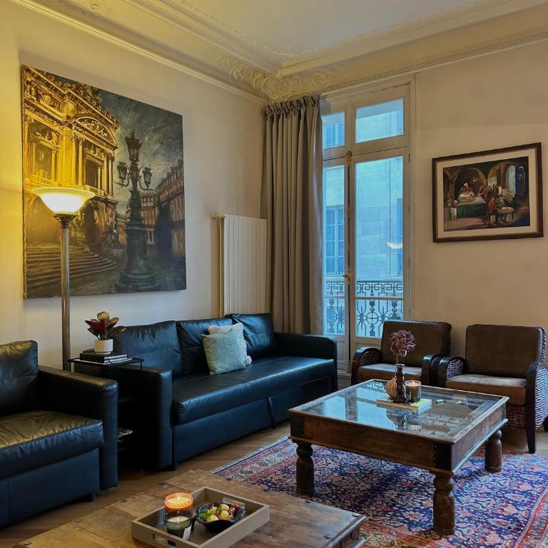 Champs Elysée Prestige Apartment - Two-Bedroom Apartment - 11
