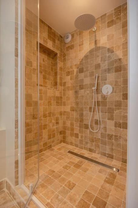 Villa Spa Arborée Hyper Centre - Villa 3 Chambres - 45