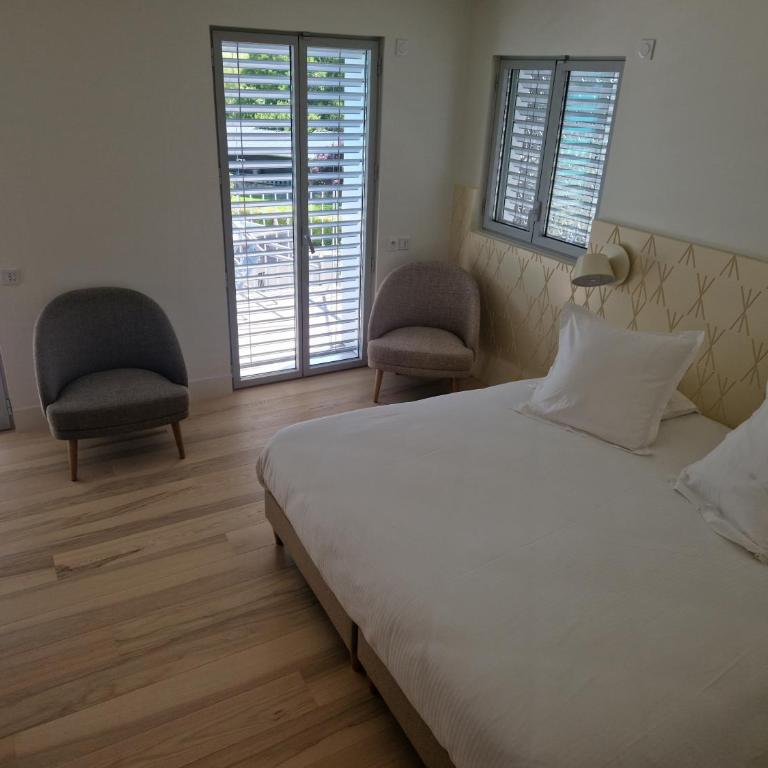 Beau Rivage - Chambre Double Deluxe avec Balcon - 18