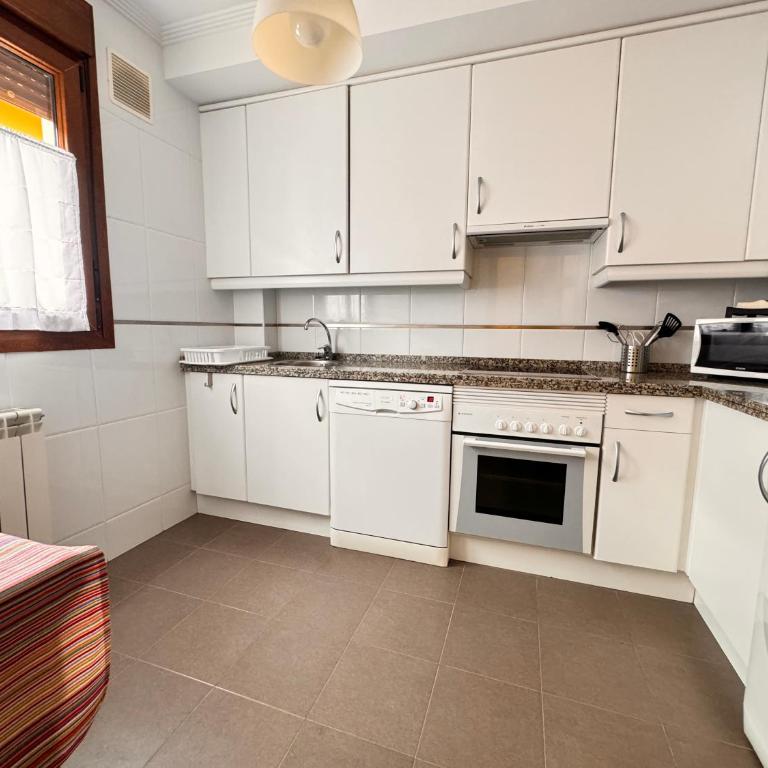 La Malquerida adosado en Poo de LLanes - Two-Bedroom House - 6