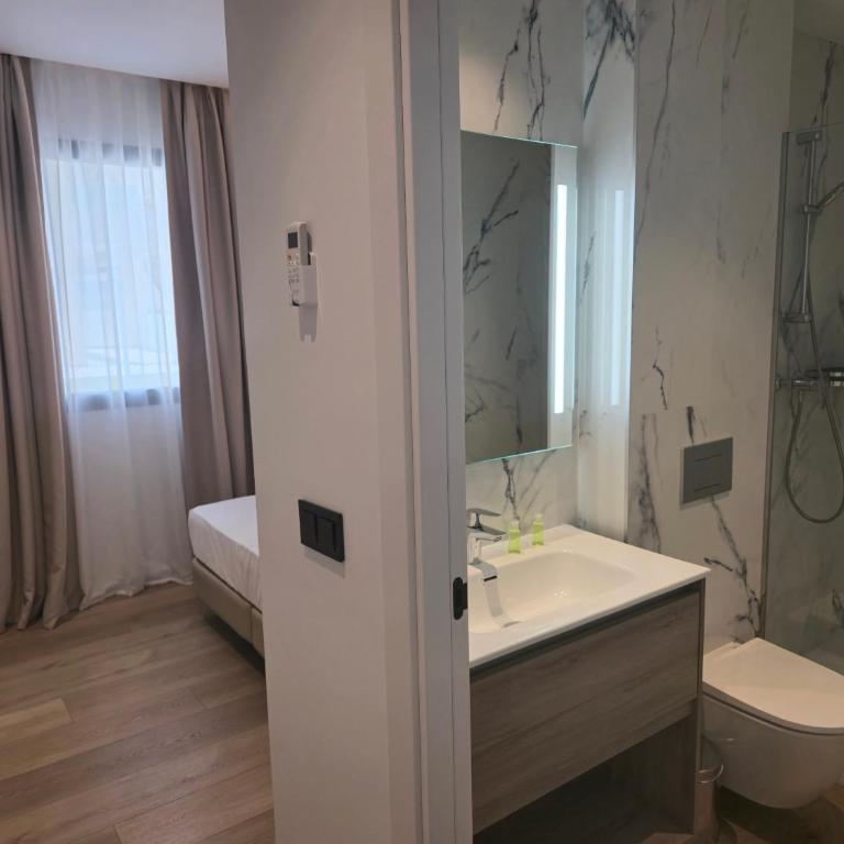 AZAHAR BEACH Blue Apartments & Spa - Apartamento - 4