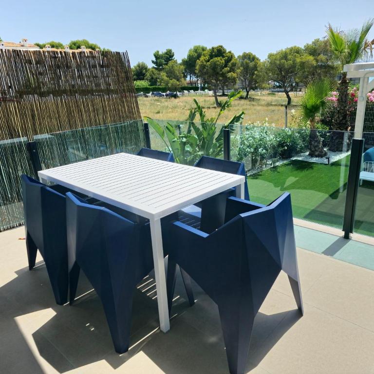 AZAHAR BEACH Blue Apartments & Spa - Apartamento de 3 dormitorios y vistas al mar - 15