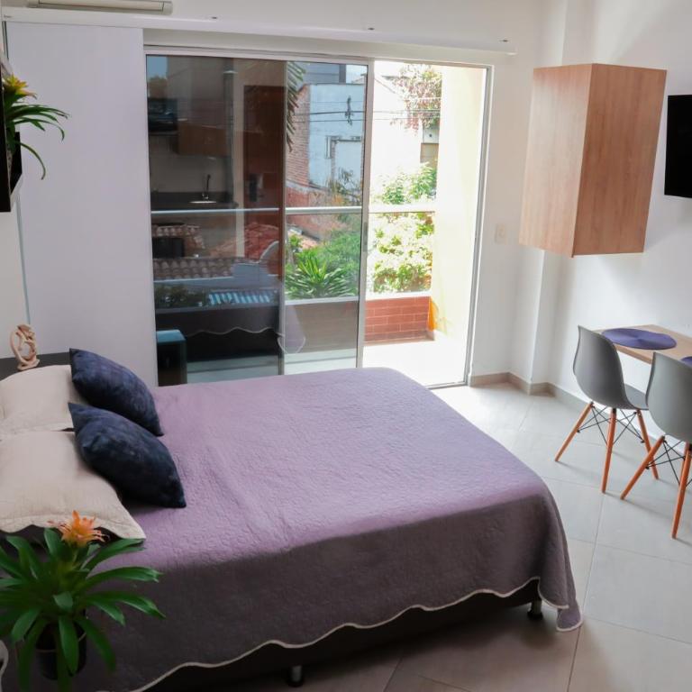 Manila Apartaestudios - Apartamento con vistas y balcón - 2