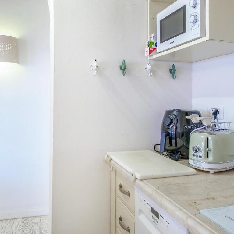 Stunning Home In Stintino - Casa Vacanze con 3 Camere da Letto - 9