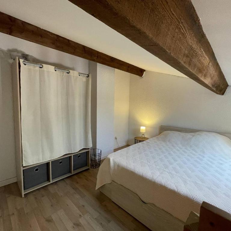 Pavillon climatisé avec mezzanine, 4 couchages, proche plage et commerces, parking privé, St-Cyprien - FR-1-106-105 - Villa - 18