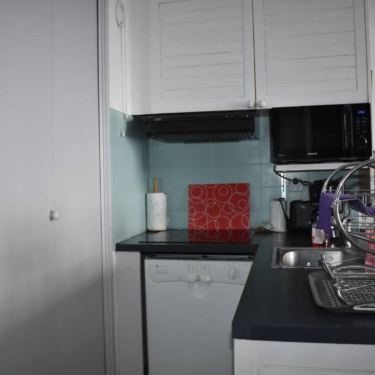 Studio Cabine 4 Pers - Sud & Vue Montagne - Studio - 7