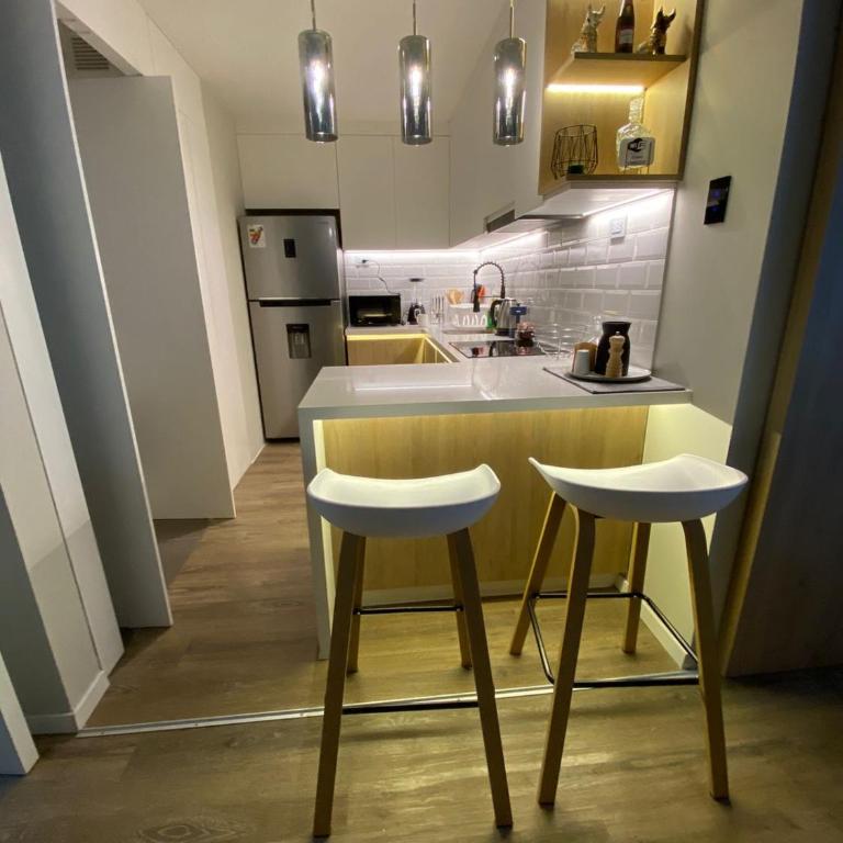 DEPARTAMENTO KILLA HUATANA - Three-Bedroom Apartment - 4