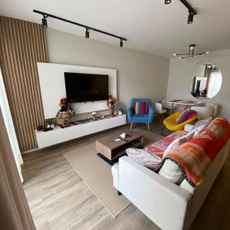 DEPARTAMENTO KILLA HUATANA - Three-Bedroom Apartment - 20