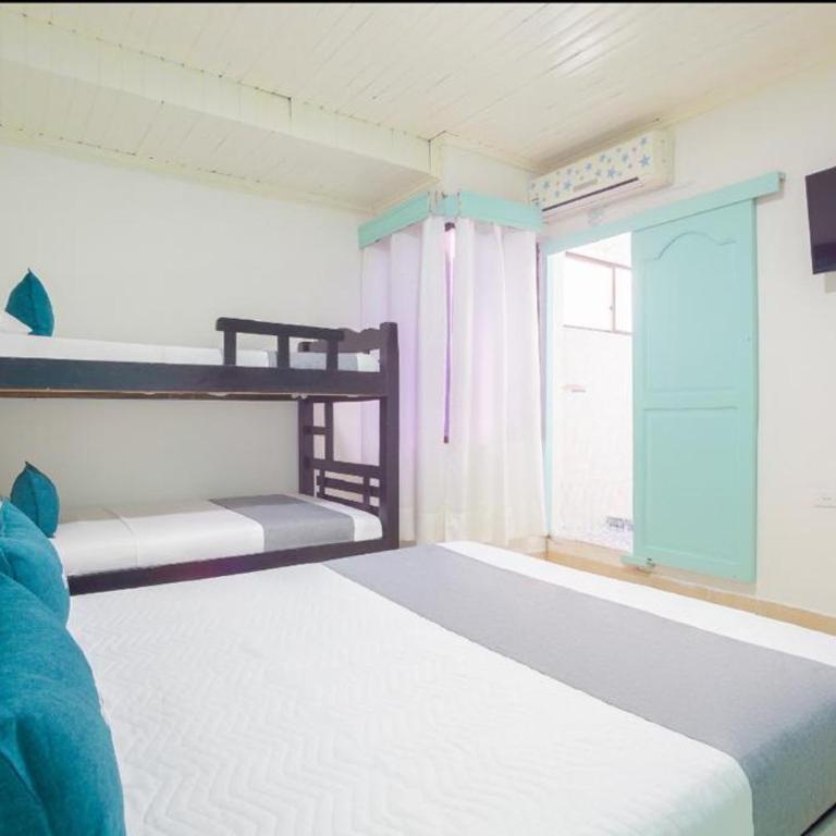 Hostal Familiar Hopen Nel - Habitación Triple Estándar - 1