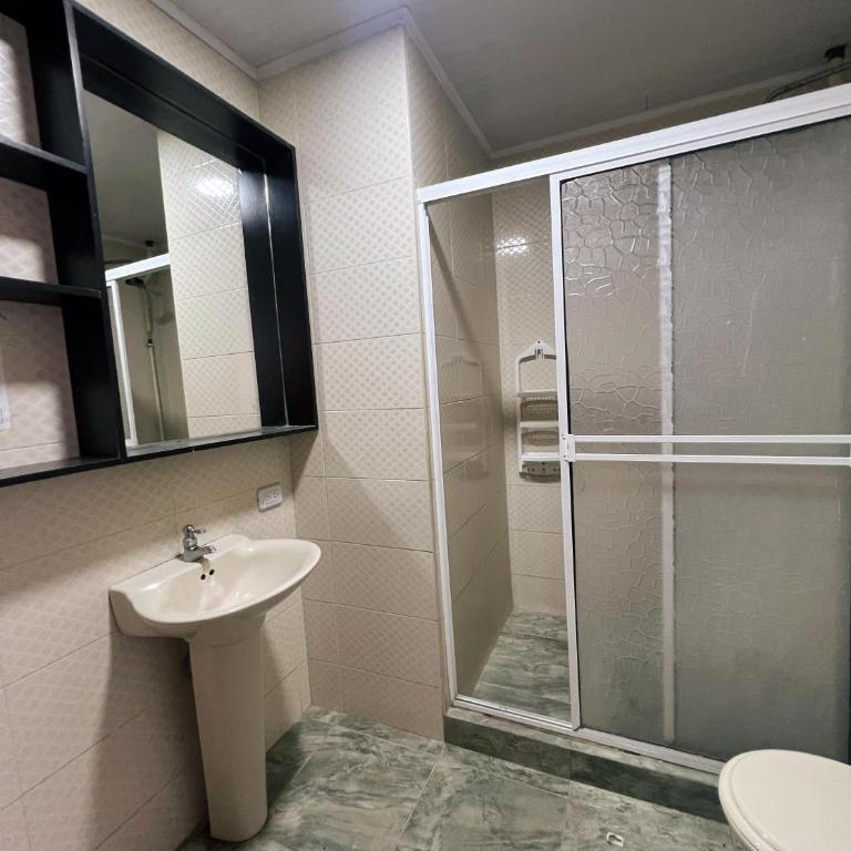 Apartamentos Laila y Zaida Centro - Apartamento de 2 dormitorios con balcón - 3