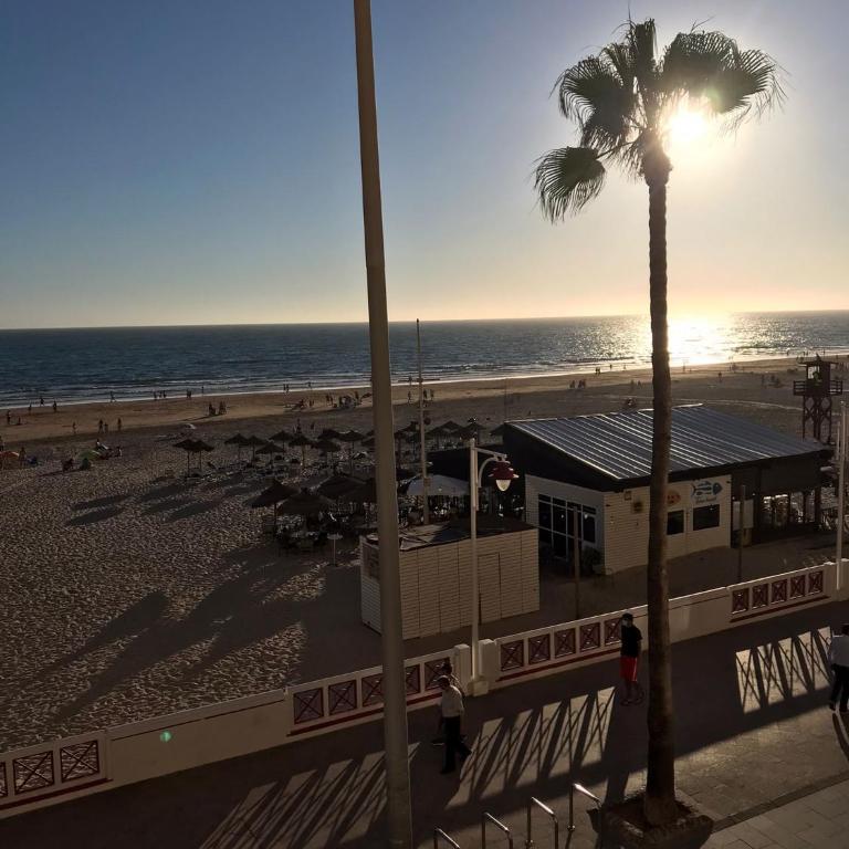 Mirando al Mar con Wifi y Terraza 1ª línea playa - Apartamento de 1 dormitorio - 10