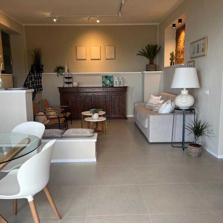 IL MARE BLU - Two-Bedroom Apartment with Jacuzzi and Sauna - 11