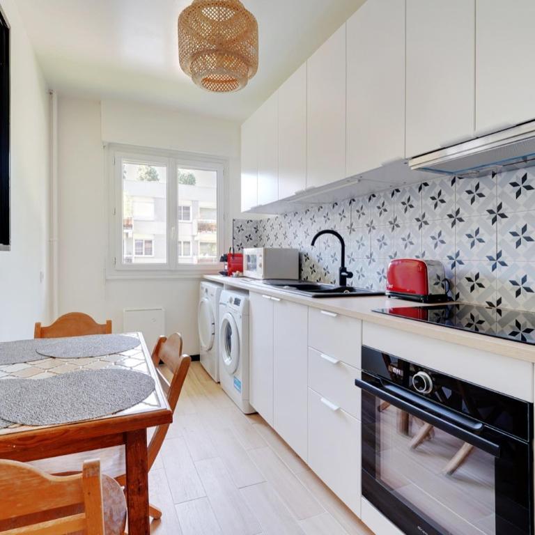 Familial Spacieux 2ch avec Parking Prive Sup - Appartamento - 4