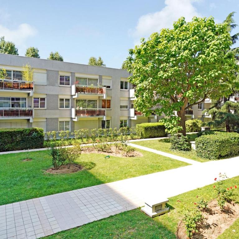 Familial Spacieux 2ch avec Parking Prive Sup - Appartamento - 12
