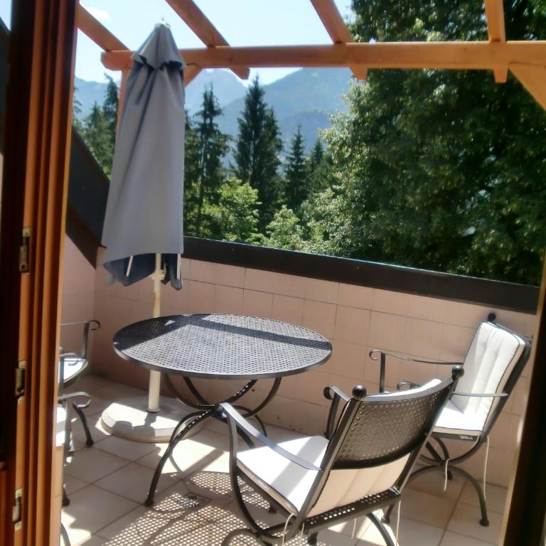 Garten- & Loggia-Appartement HERRENHAUS - Apartment mit Dachterrasse - 1