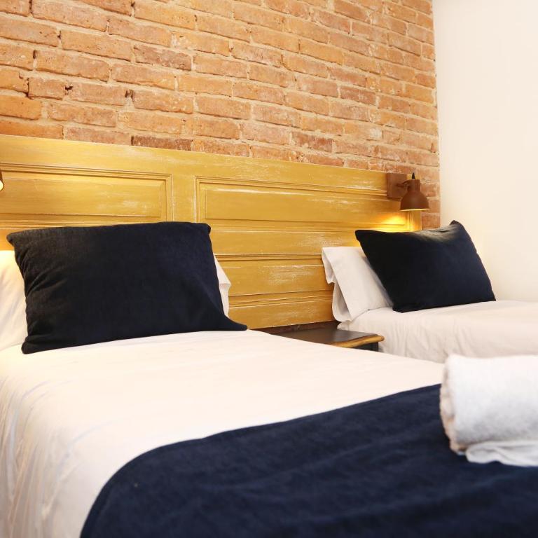 MAGNIFICO PISO FRENTE AL CASCO VIEJO DE BILBAO - Three-Bedroom Apartment - 47