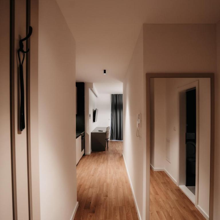 ToRo Hospitality - Deluxe Apartment - 13