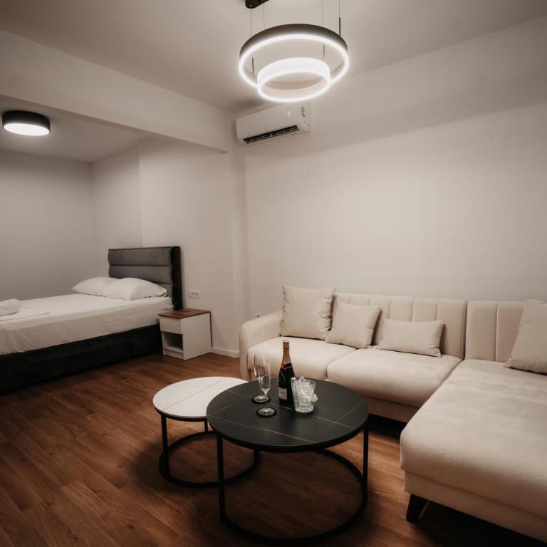 ToRo Hospitality - Deluxe Apartment - 10
