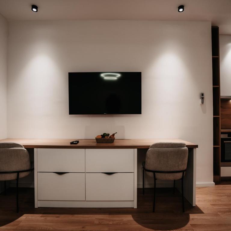 ToRo Hospitality - Deluxe Apartment - 16