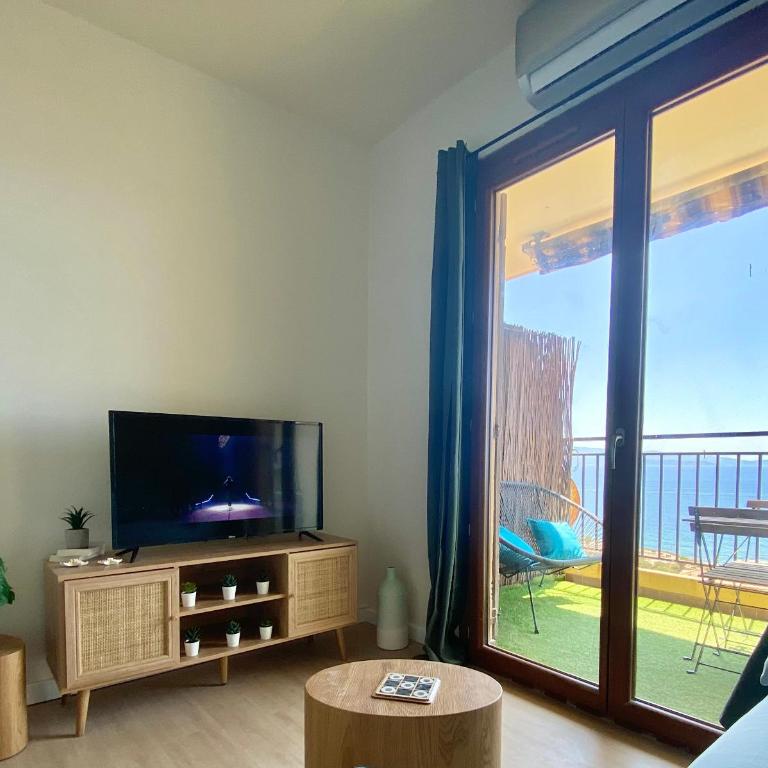 VUE MER EXCEPTIONNELLE !! Studio calme et lumineux sur la prestigieuse route des Sanguinaires à Ajaccio - Apartment mit 1 Schlafzimmer - 7