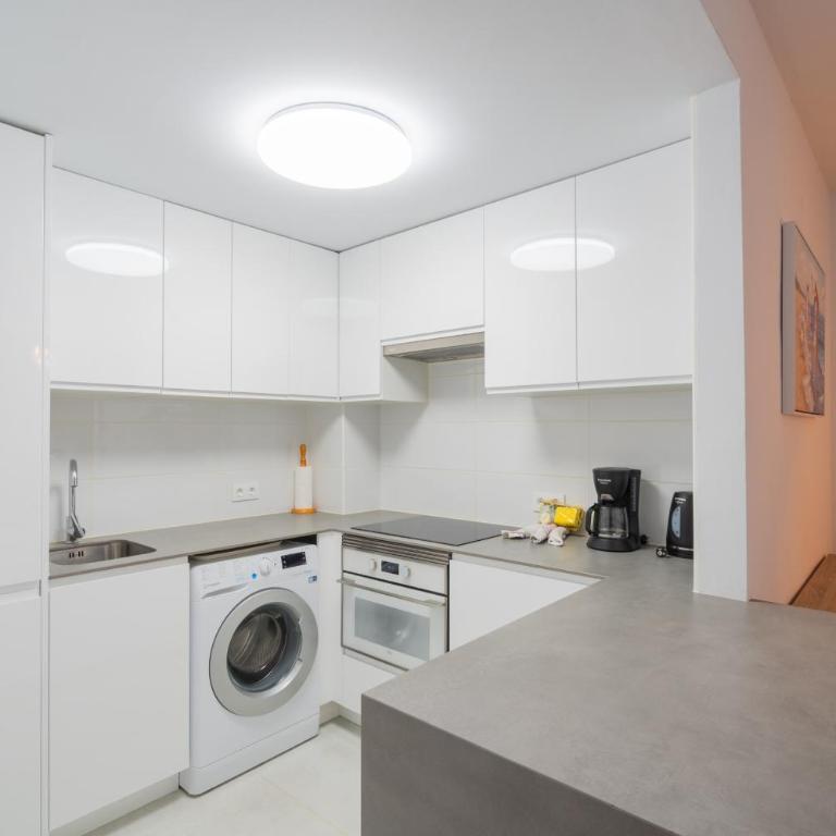 Europa 2 - Apartamento con vistas al mar - 9