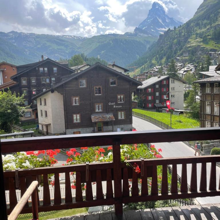 Chalet Annelis Apartments - Maisonette-Apartment mit Matterhornblick - 1