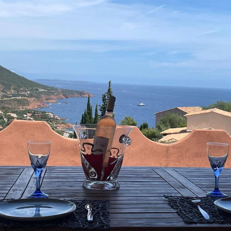 Villa Bleu Antheor - One-Bedroom Apartment with Sea View and Terrace - 17