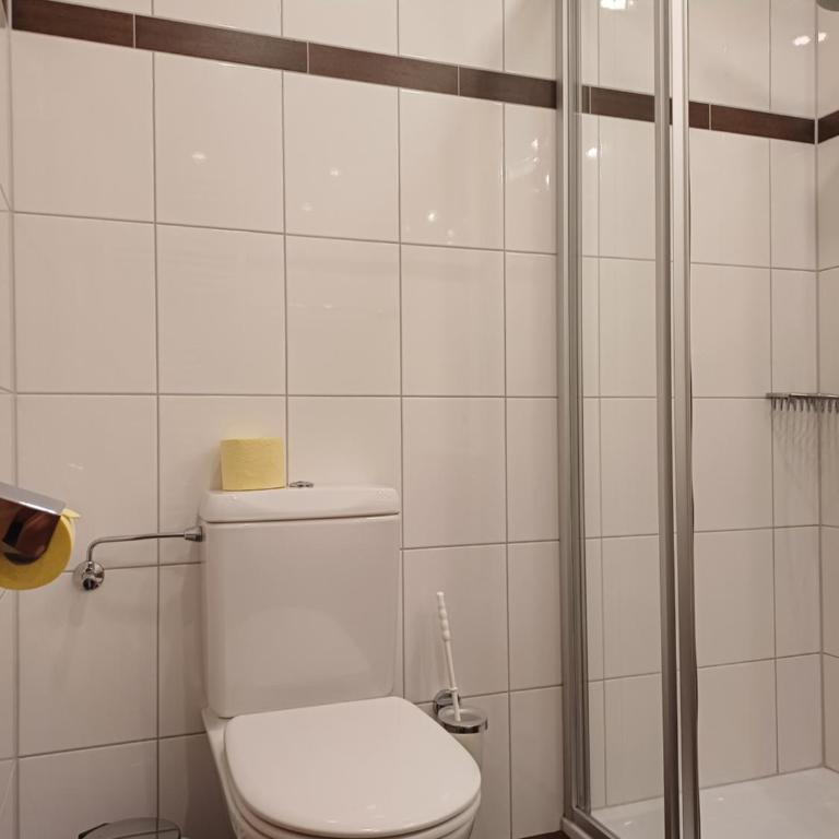 Ferienwohnungen Lechthaler - Apartment mit 2 Schlafzimmern und Gartenblick - 4