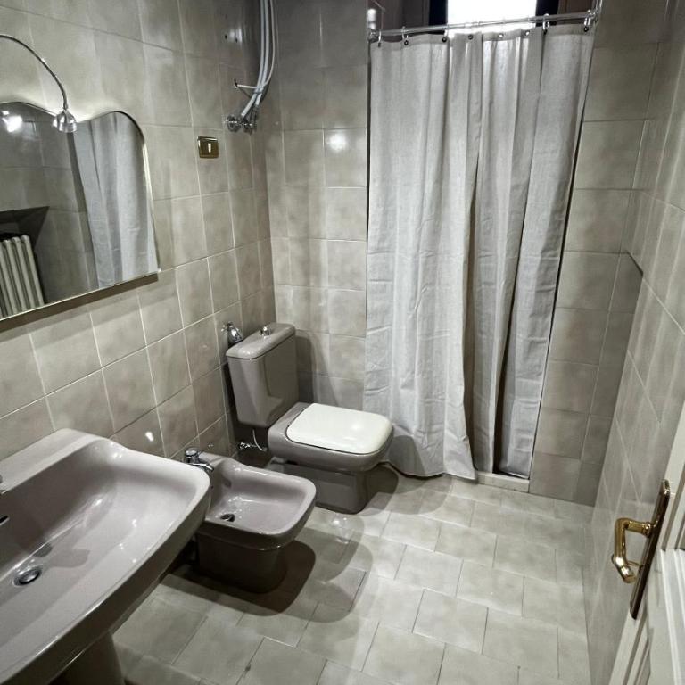 Maison Martina - Camera Matrimoniale con Bagno Privato - 12
