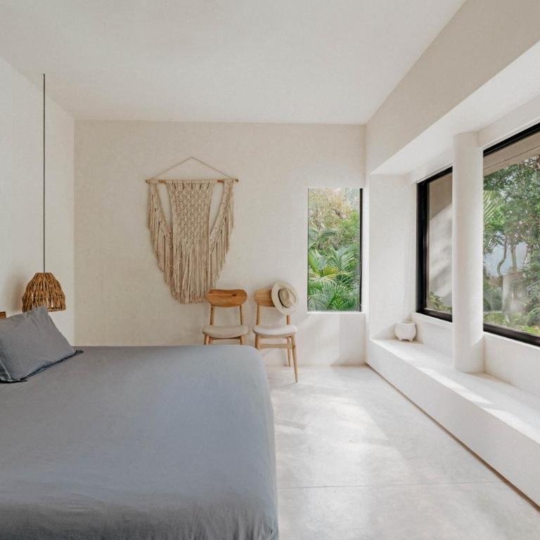 Casa Areca, Awarded Architectural Villa located in a secured gated community, with Concierge services - Villa - 22