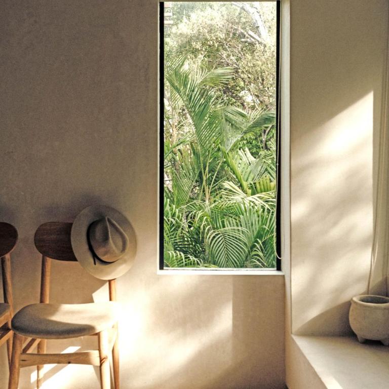 Casa Areca, Awarded Architectural Villa located in a secured gated community, with Concierge services - Villa - 23