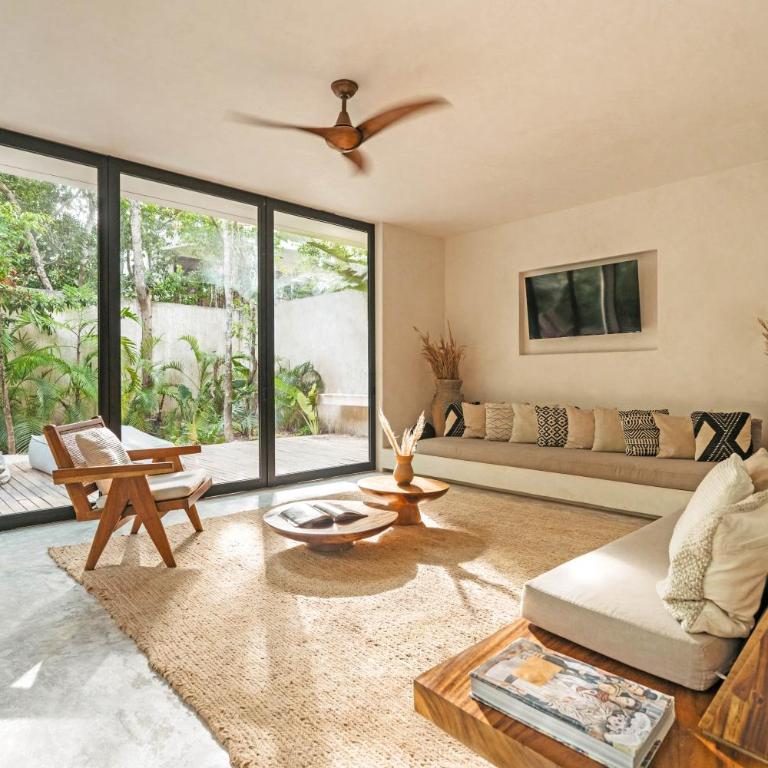 Casa Areca, Awarded Architectural Villa located in a secured gated community, with Concierge services - Villa - 5