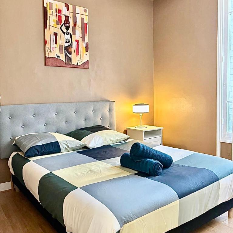 Guest House Tour Eiffel Paris - Appartement 3 Chambres - 24
