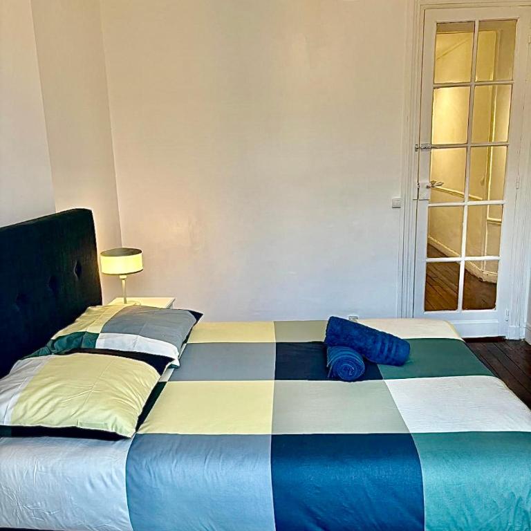 Guest House Tour Eiffel Paris - Appartement 3 Chambres - 22