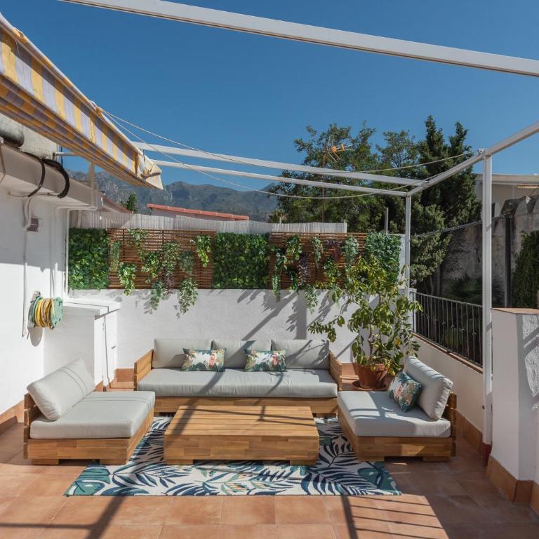 Encantadora casa en el Casco Antiguo de Marbella - Villa - 26
