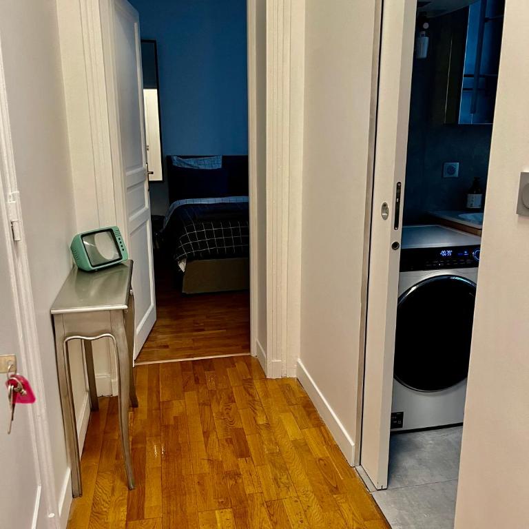 2 Bedroom with AC & Spacious Terrace minutes from Champs Elysées - Appartement 2 Chambres - 5