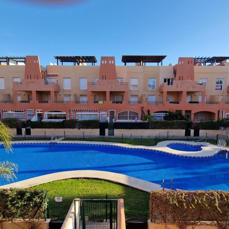Apartamento junto al mar - Apartamento de 2 dormitorios - 2