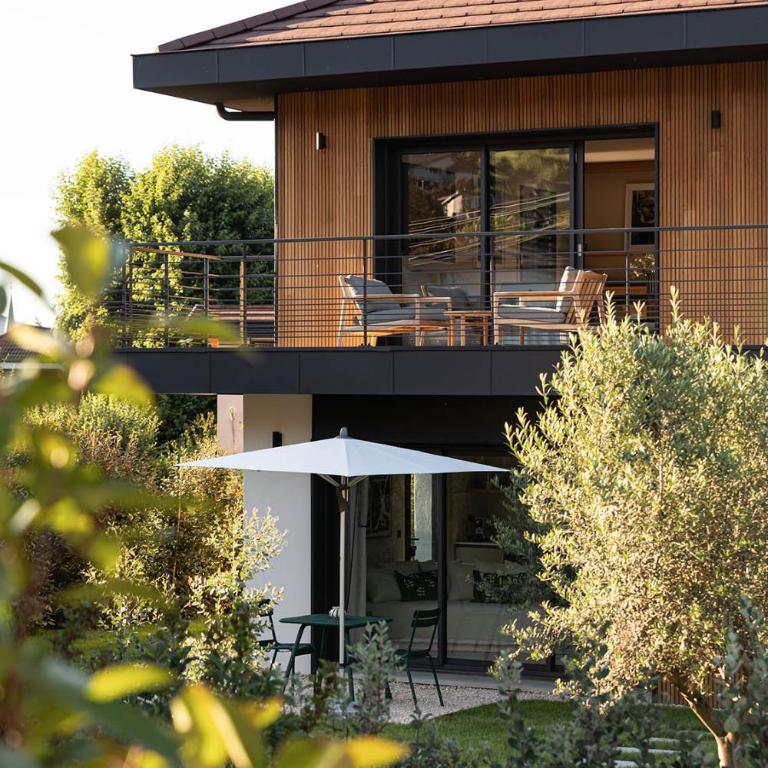 La Villa 225 - Lac Annecy - Appartement - Vue sur Piscine - 1