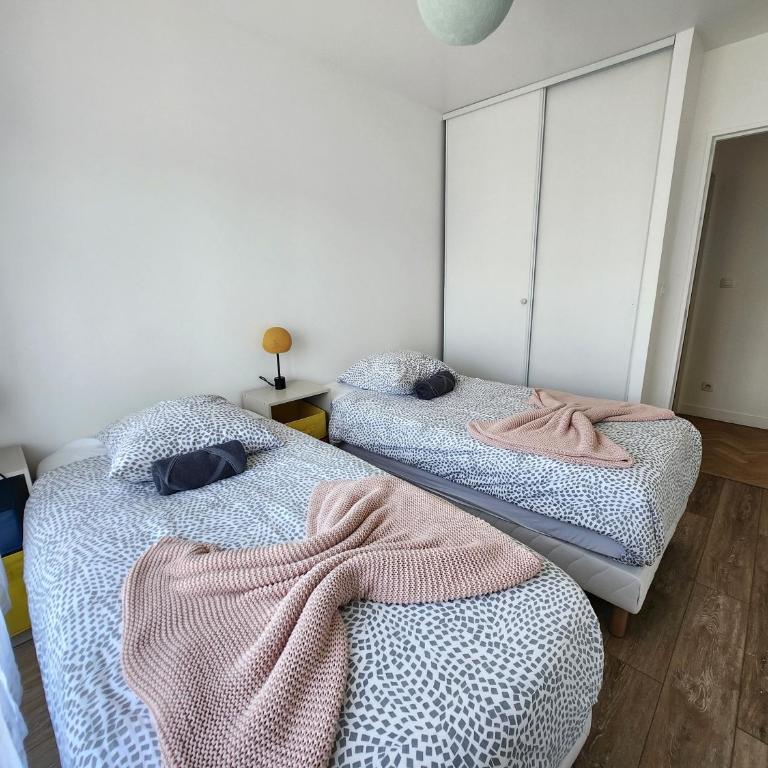 Cozy apartment, Balcon, Parking, 5' Disneyland - Two-Bedroom Apartment - 16