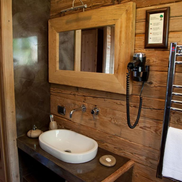 Fogajard Lovely Chalet - Camera Matrimoniale con Balcone e Vista Montagna - 7