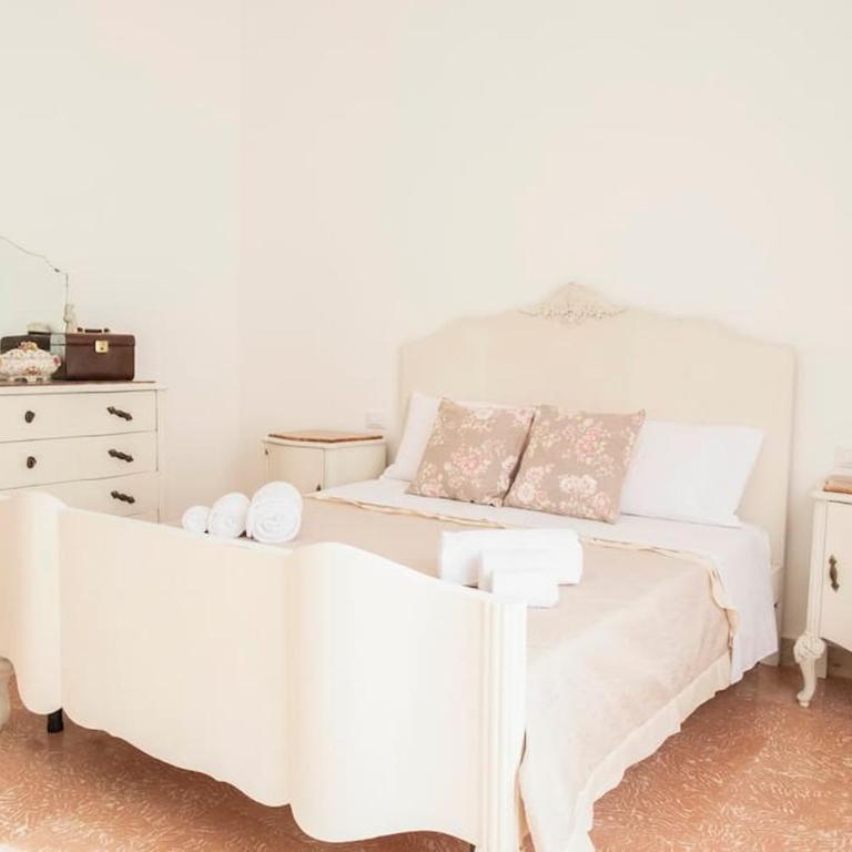 Lonero 32 Trapani - Appartamento Standard con 3 Camere da Letto - 20