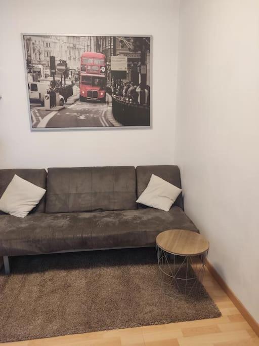 Facile d'accès et entretenu par femme de ménage - Appartement 1 Chambre - 38