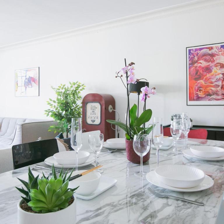 Beautiful 1 Bedroom Luxury Apartment next to Champs-Elysées - PC62A - Appartamento con 1 Camera da Letto - 10