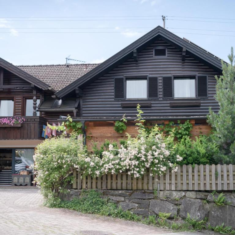 Gästehaus Maurer/Bader - Doppelzimmer mit Balkon - 97