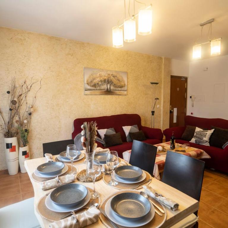 H&H Suite Abrazo de Granada - Three-Bedroom Apartment - 4