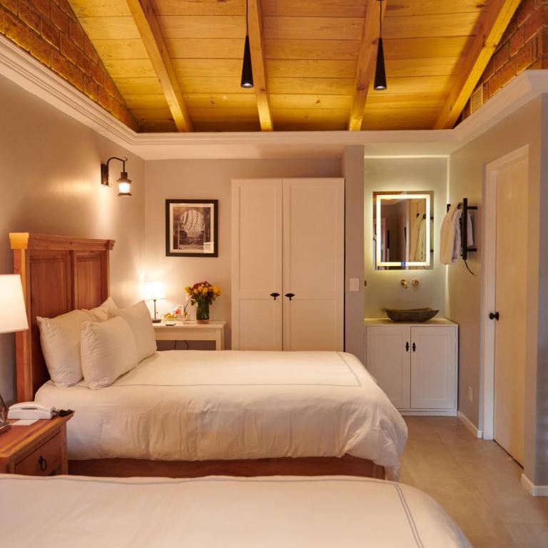 Hacienda Valentino - Standard Quadruple Room - 13