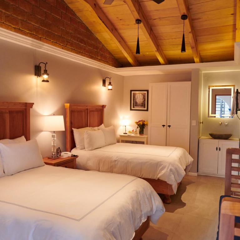 Hacienda Valentino - Standard Quadruple Room - 11