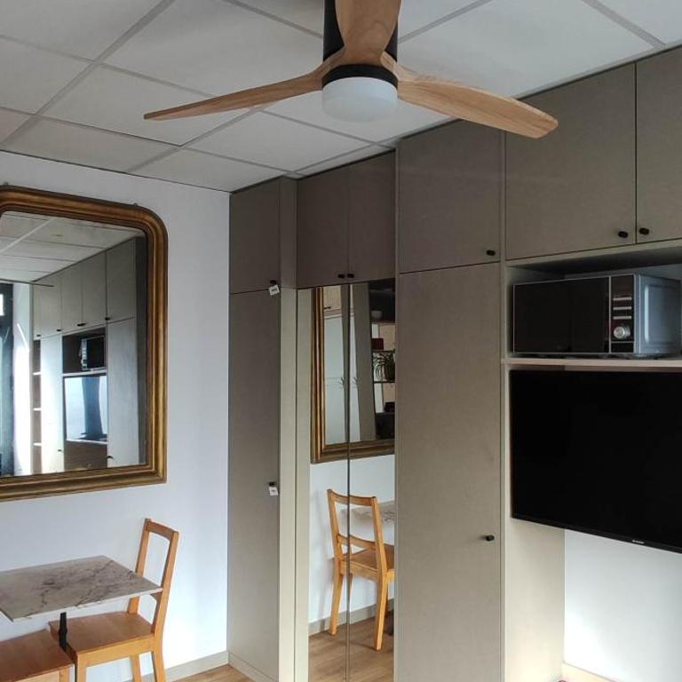 Studio Porte de Vanves - Paris Sud - Chambre Double avec Salle de Bains Privative - 16